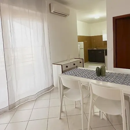 A Due Passi Dal Mare Holiday home *